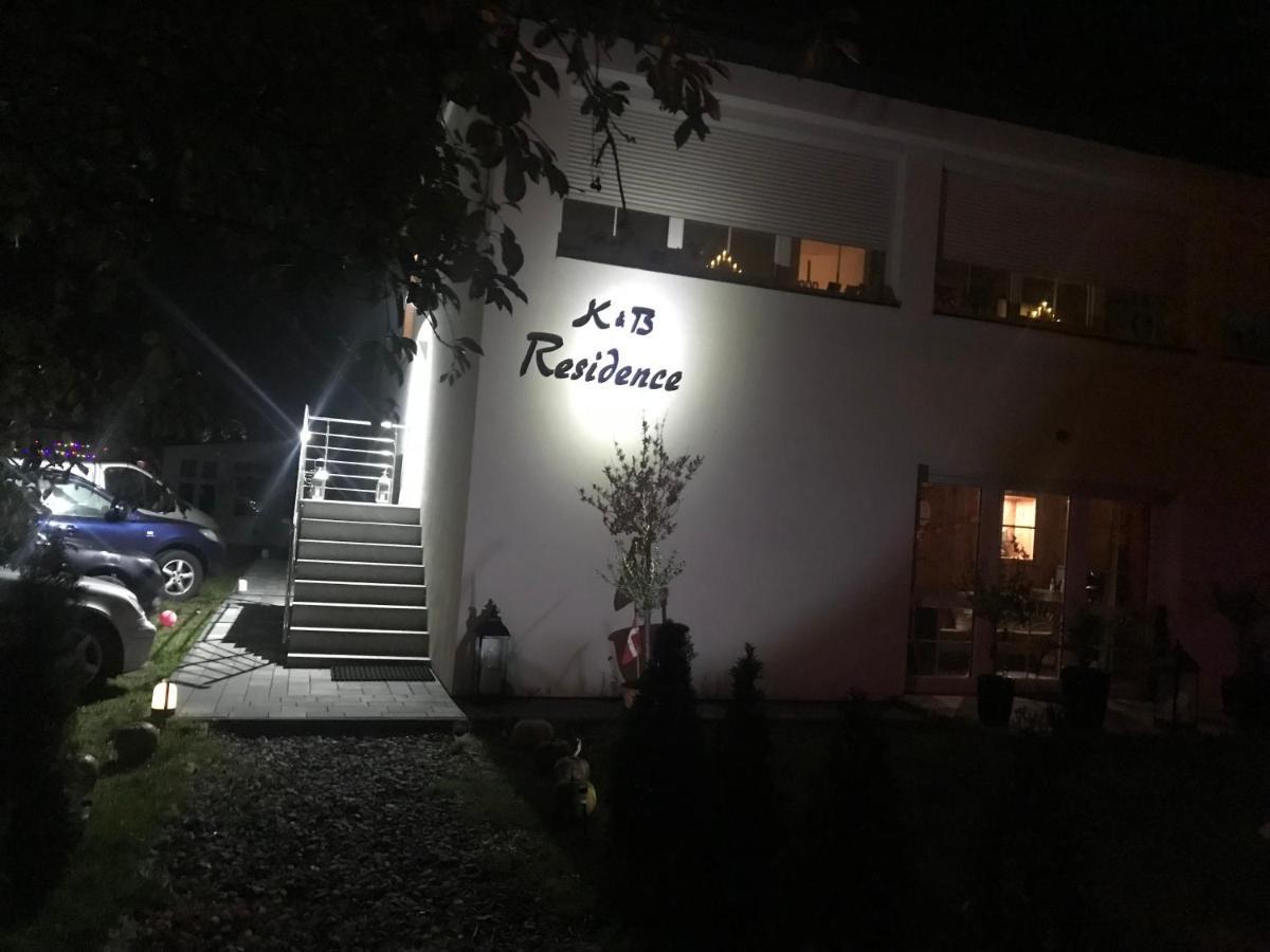 K&B Residence Jarosław エクステリア 写真