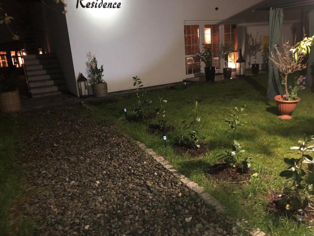 K&B Residence Jarosław エクステリア 写真