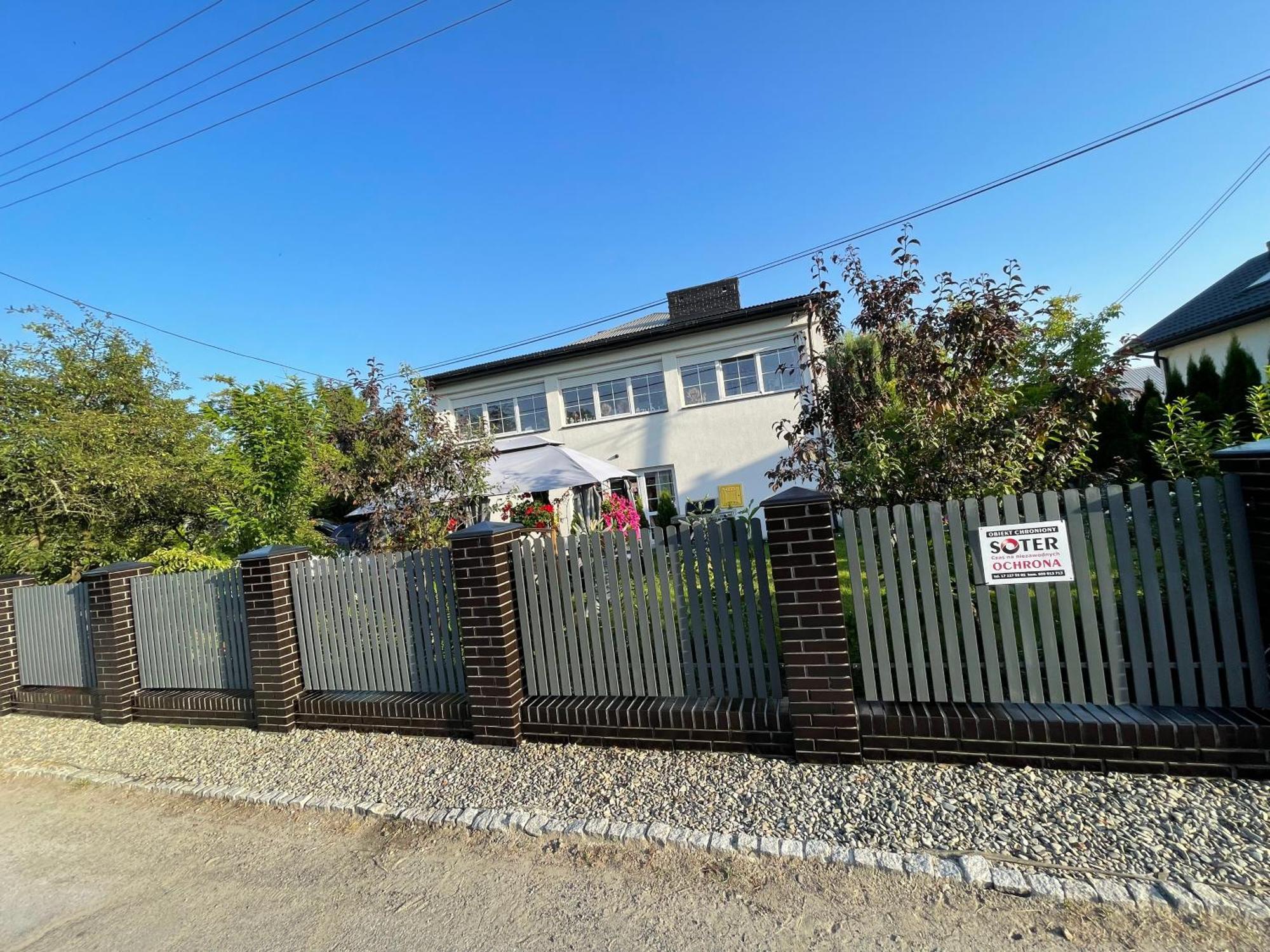K&B Residence Jarosław エクステリア 写真